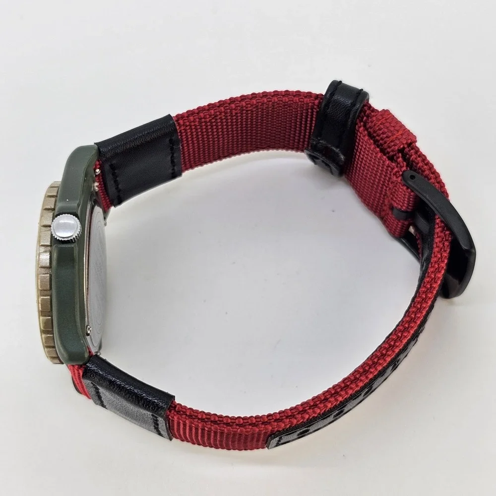 VTG Timex Field Men's Watch 38MM Cream Dial New Red Canvas Bands New Battery